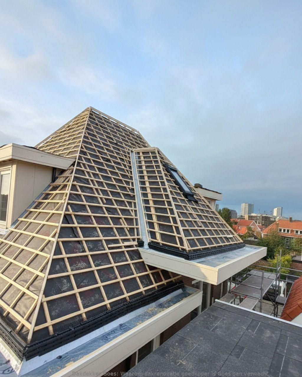 Waarom Dakrenovatie Goedkoper Is Goes